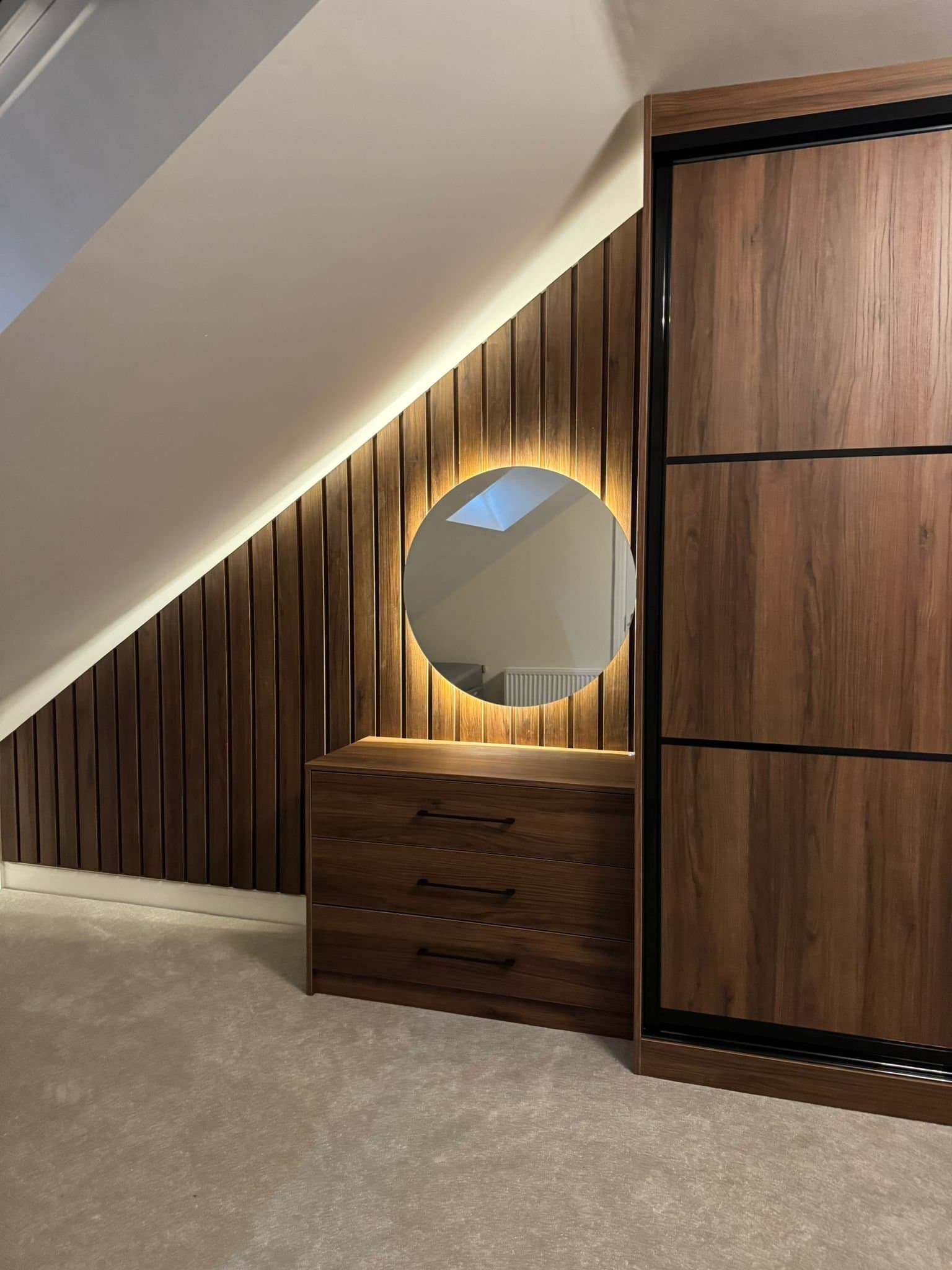 AF Fitted Wardrobes: Elevating Home Storage Solutions