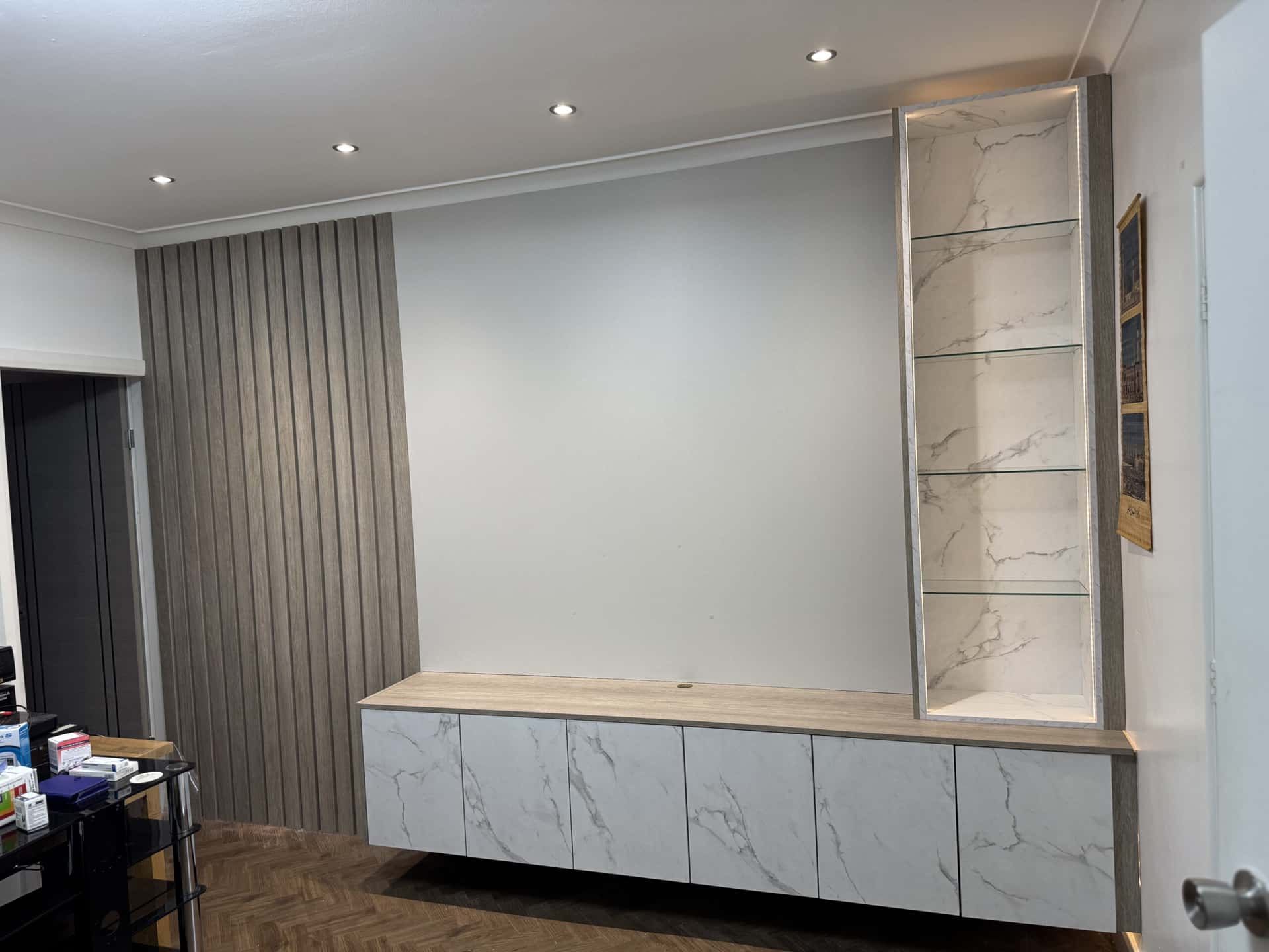 Media Bookcase vs. Multimedia Cabinet: What’s the Best Fit for Your Space?
