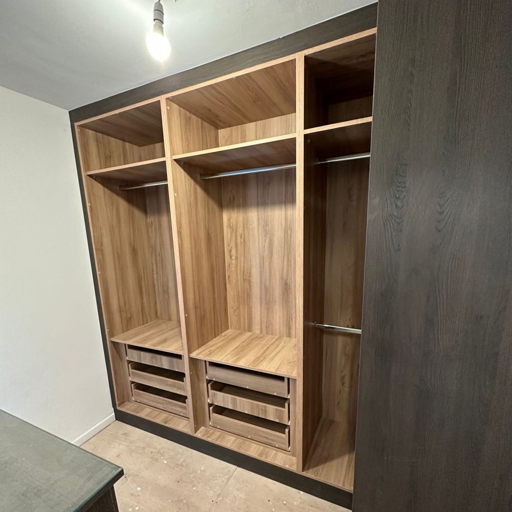 Walk-in-fitted-wardrobe-furniture